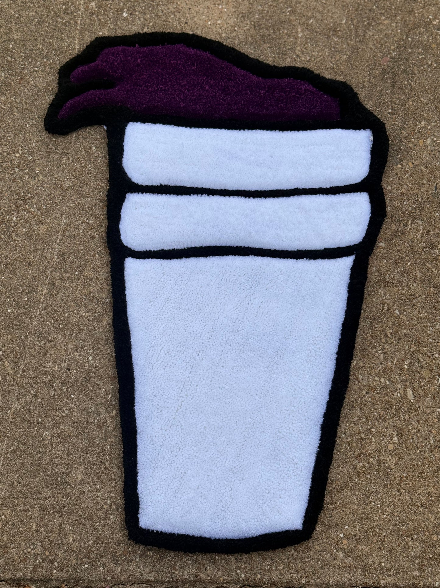 Purple cup rug
