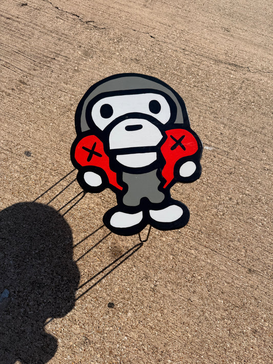 baby milo table (broken heart)